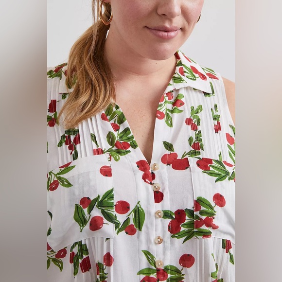 NWT Vera for Anthropologie Floral Buttondown Tank in White, size 1X - Picture 3 of 8